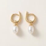 Pearl earrings listing image - Hero product shot