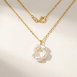 Pearl necklace listing image - Main hero image