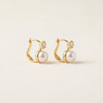 Pearl earrings listing image - Hero product shot