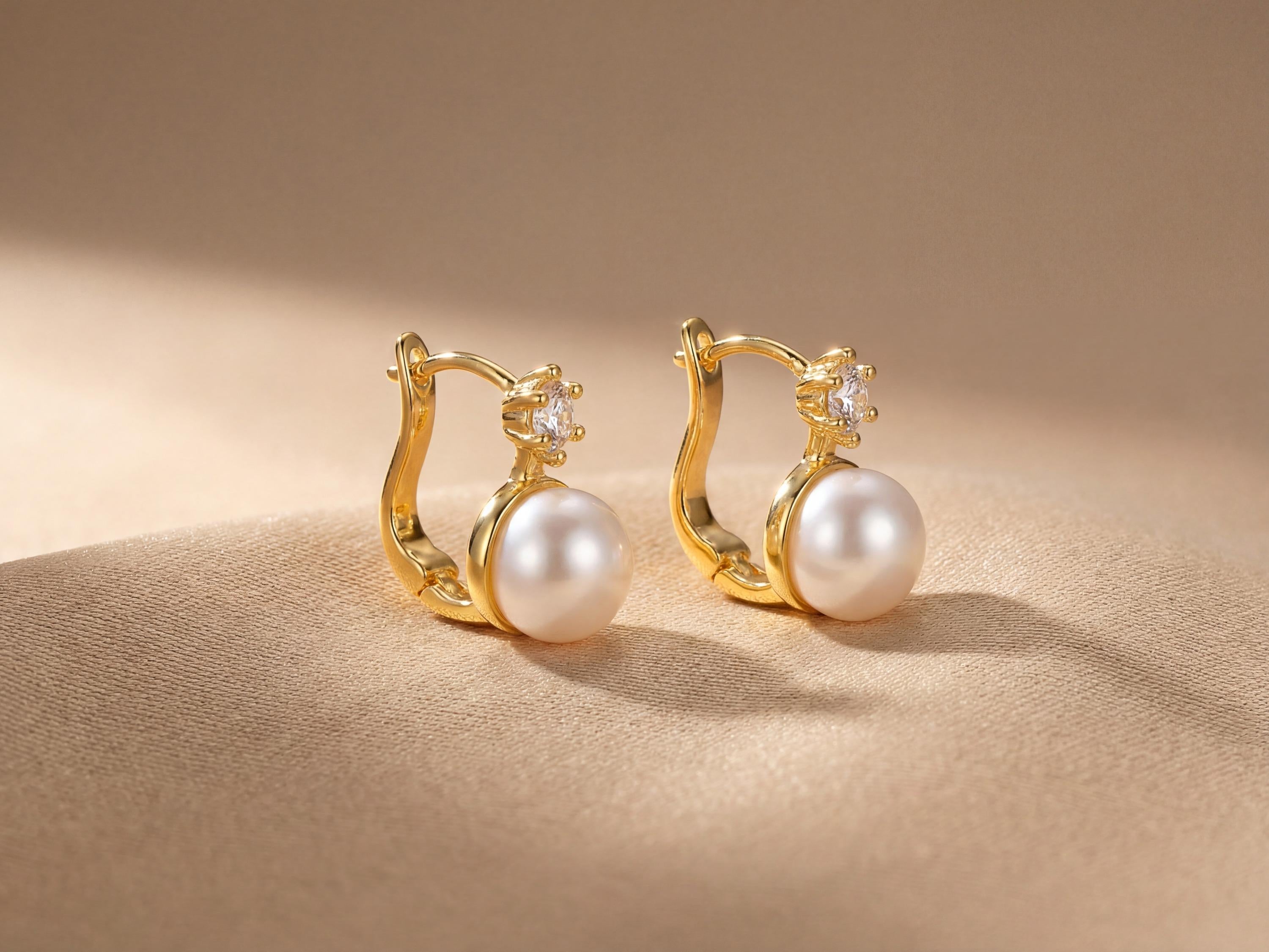 Pearl earrings listing image - Mejuri-like sculptural close-up