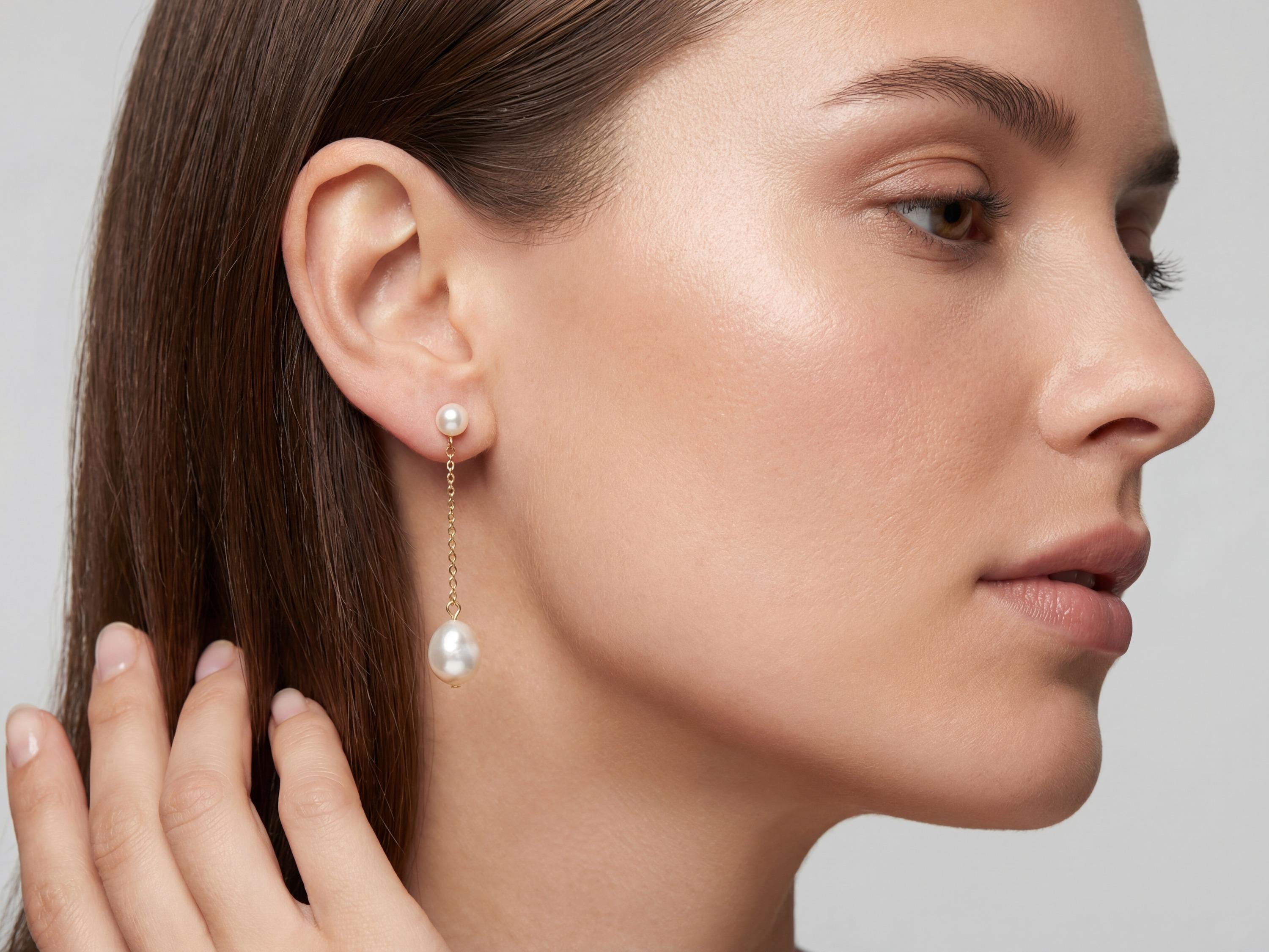 Pearl earrings listing image - Quiet luxury side profile