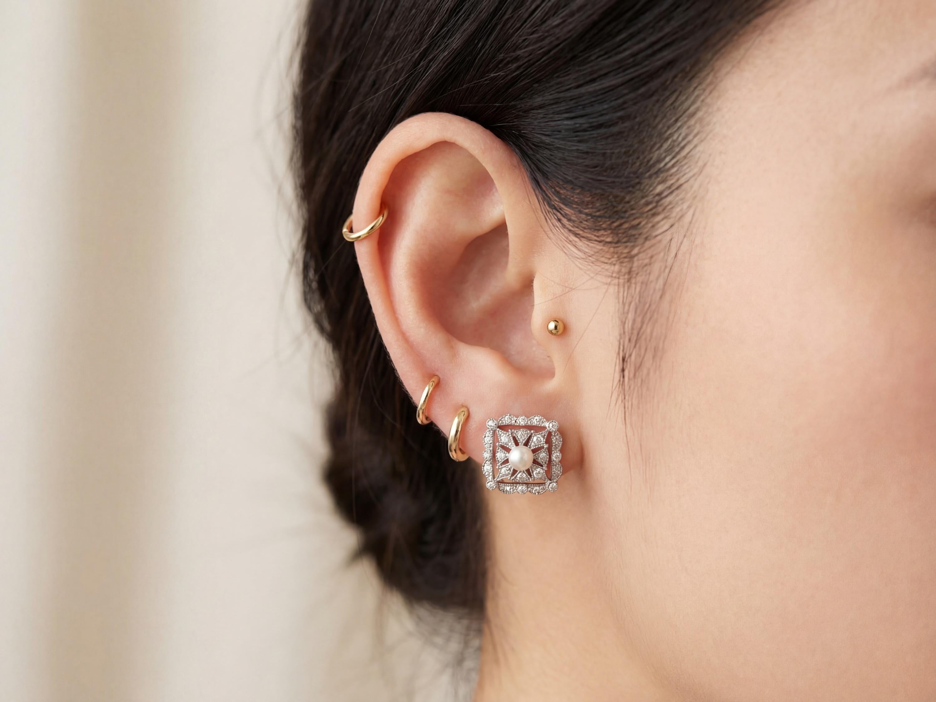 Sterling Silver Freshwater Pearl Stud Earrings: Diamond Square Design