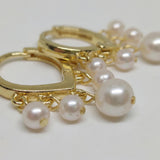 Pearl earrings listing image - Detail macro shot