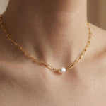 Pearl necklace listing image - Clean close-up product shot