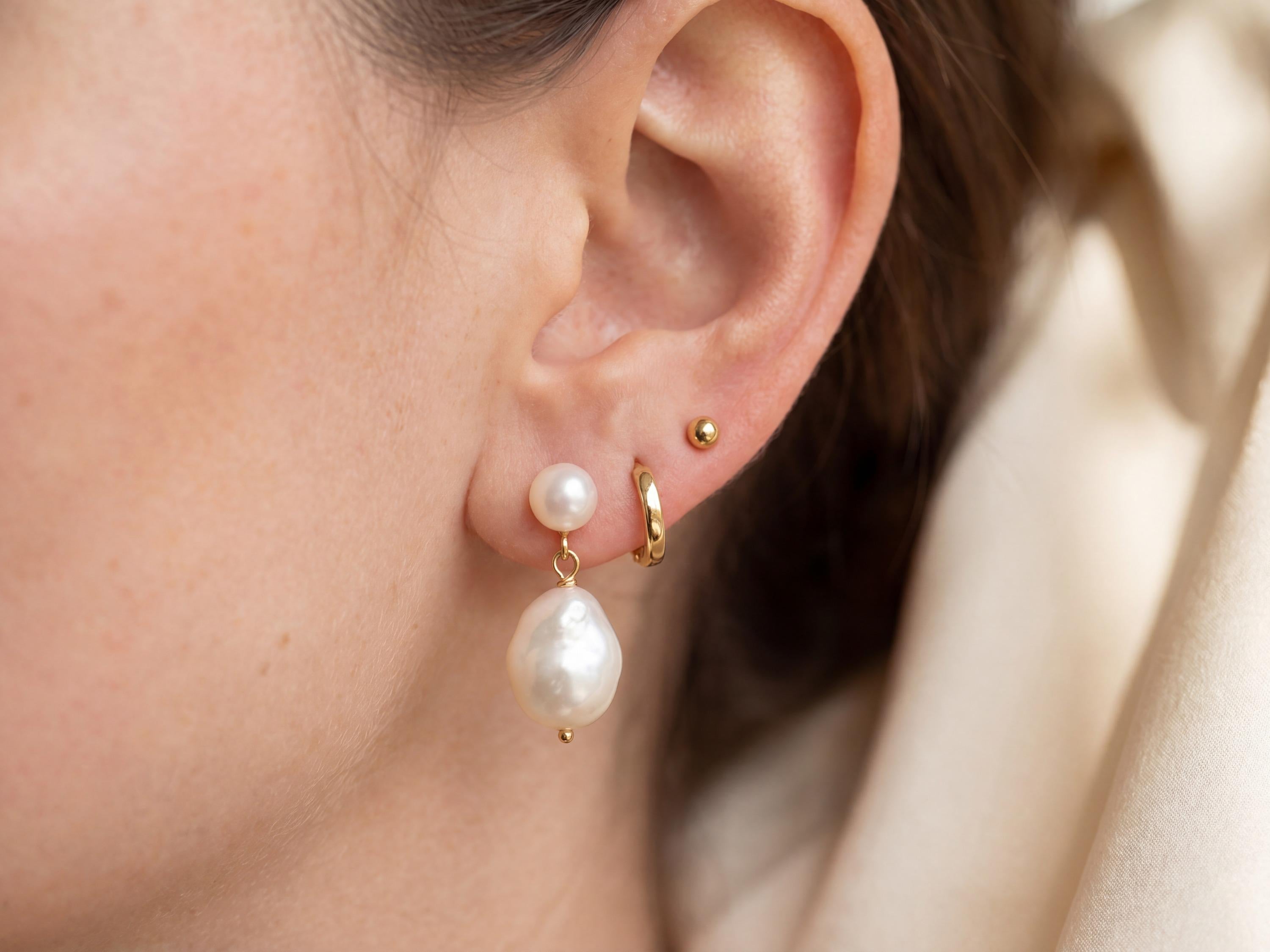Pearl earrings listing image - Stacking look