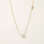 Pearl necklace listing image - Main hero image