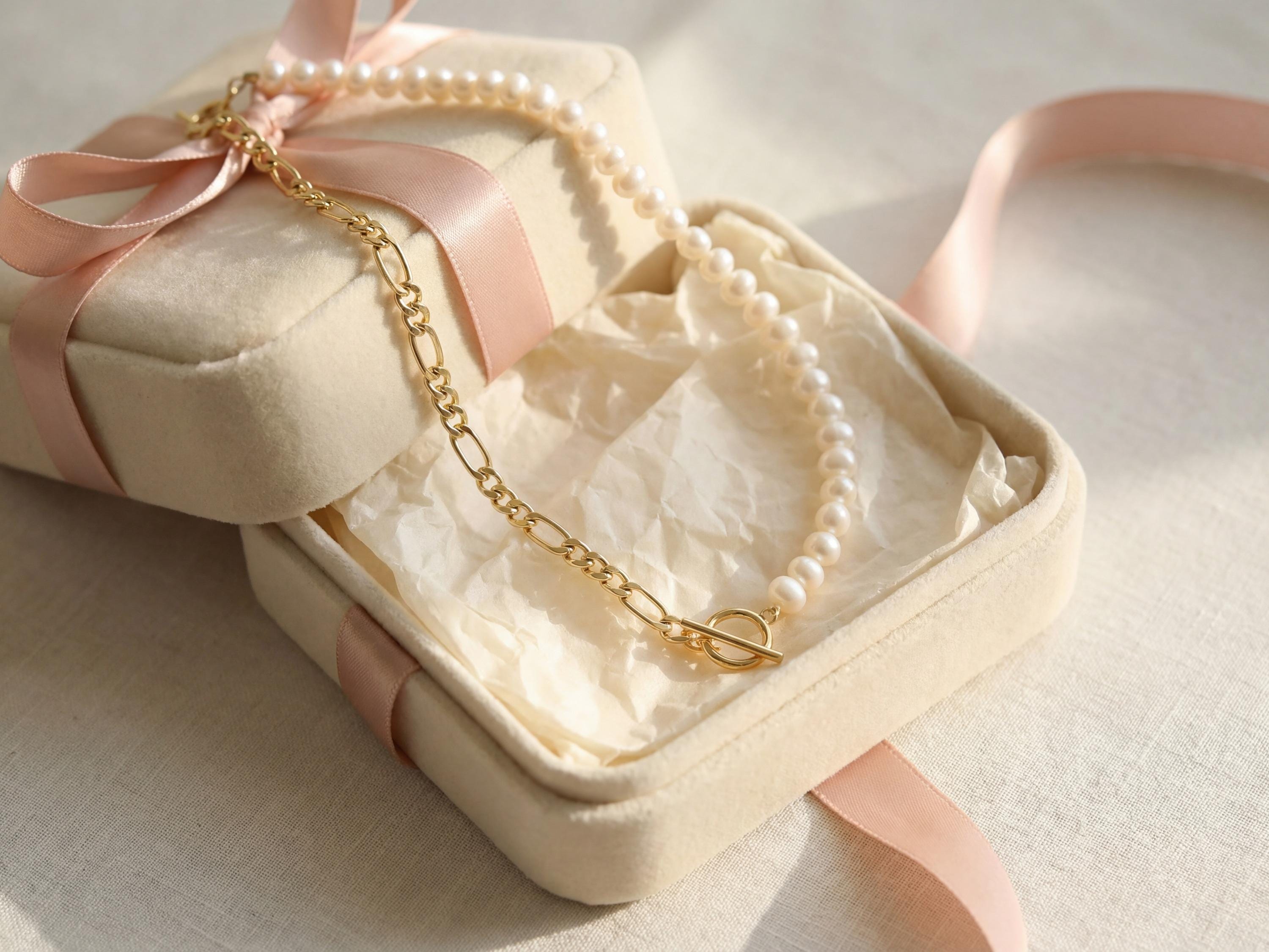 Freshwater Pearl and 18K Gold Plated Chain Necklace - Two Tone Asymmetric Choker, Modern Layering Gift