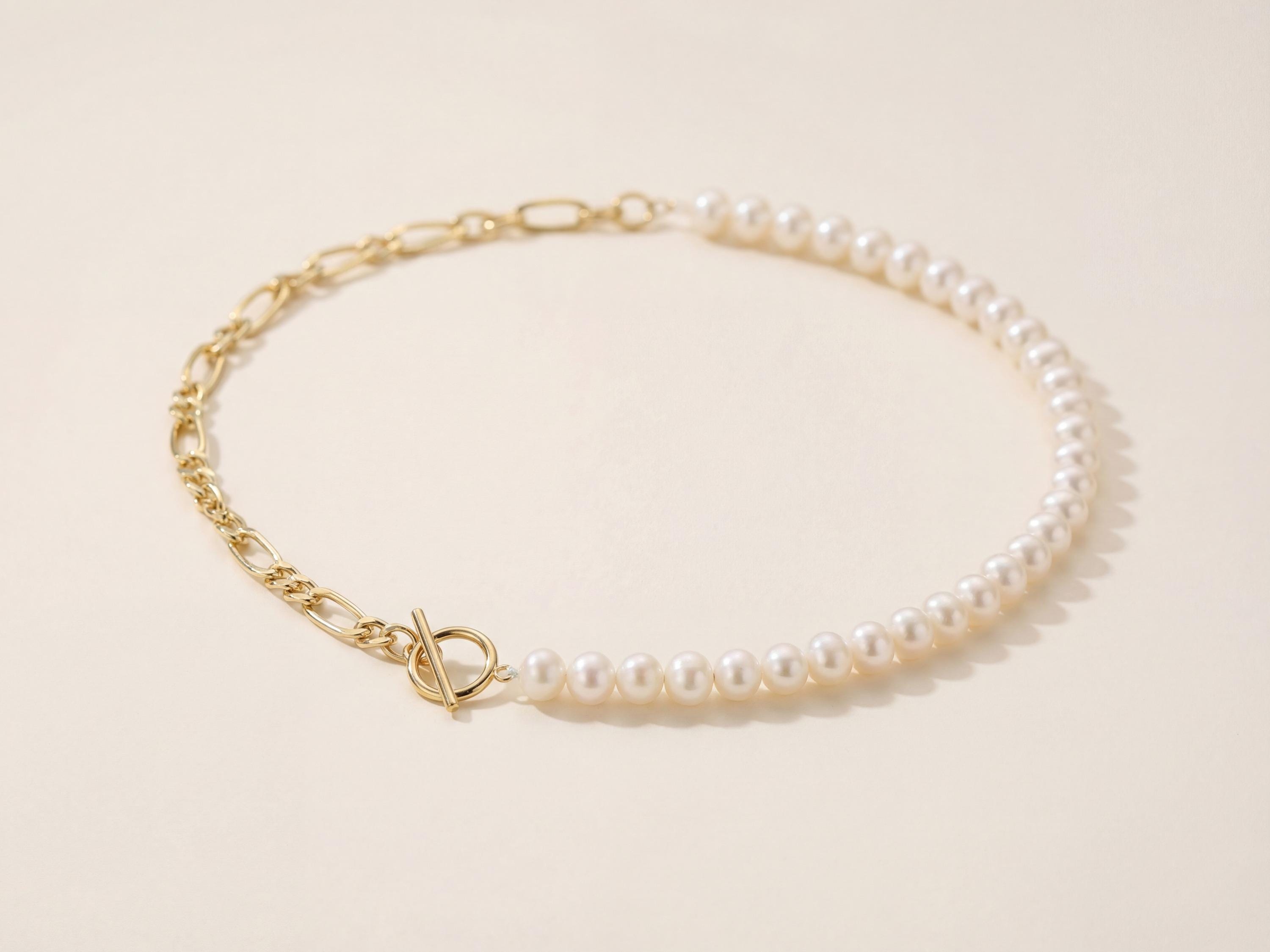 Pearl necklace listing image - Main hero image