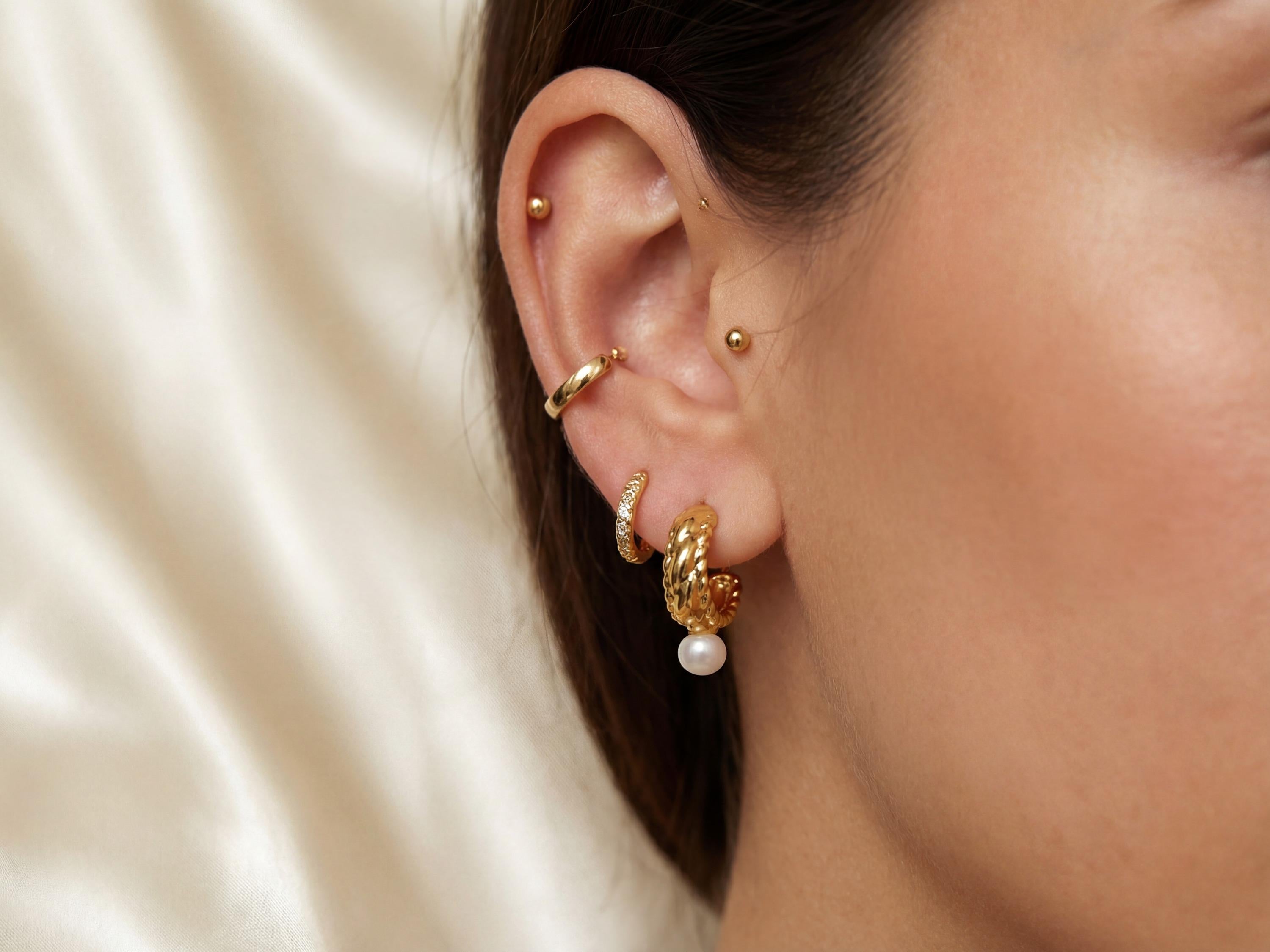 Pearl earrings listing image - Stacking look