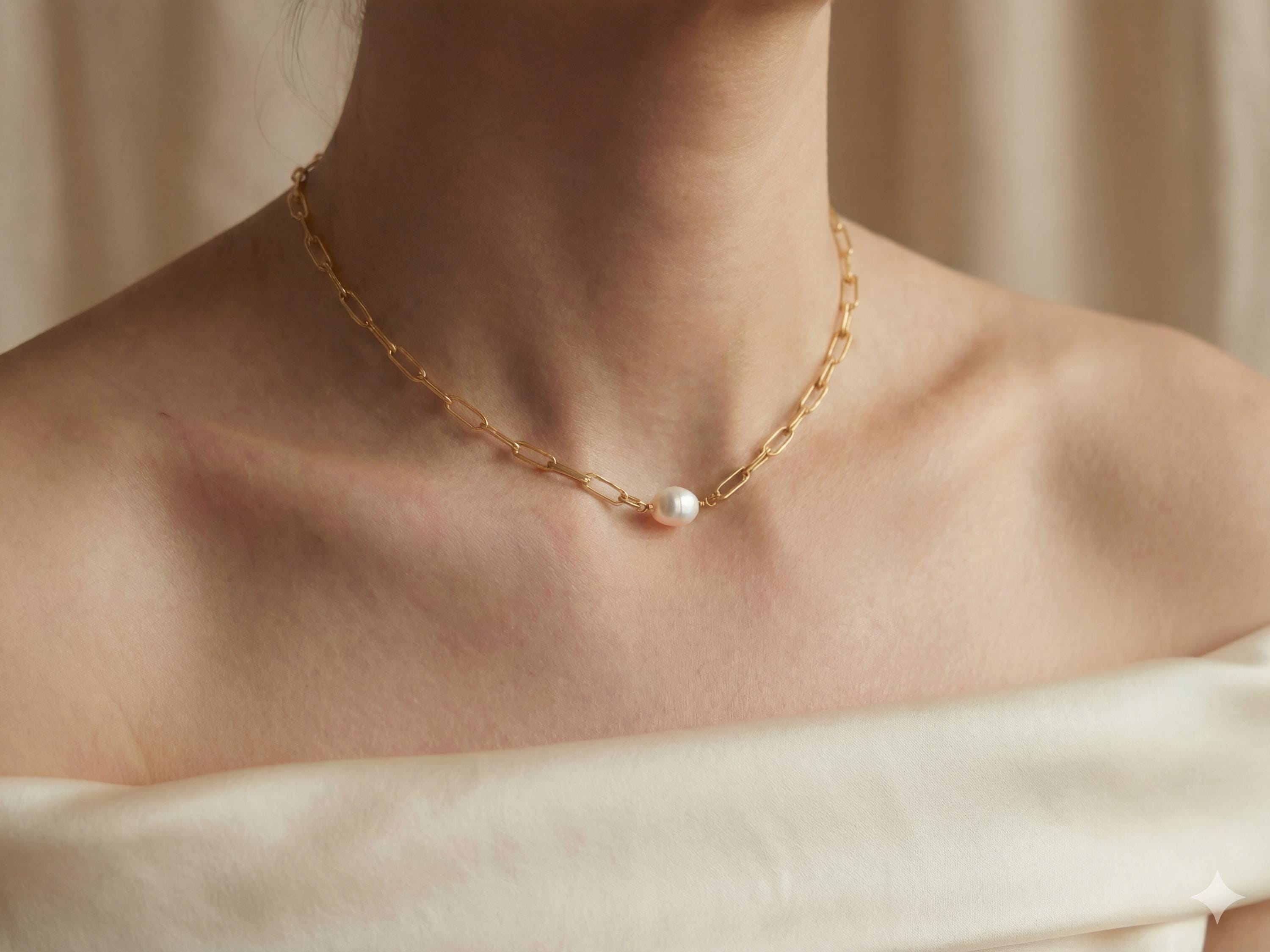 Pearl necklace listing image - On-neck lifestyle shot