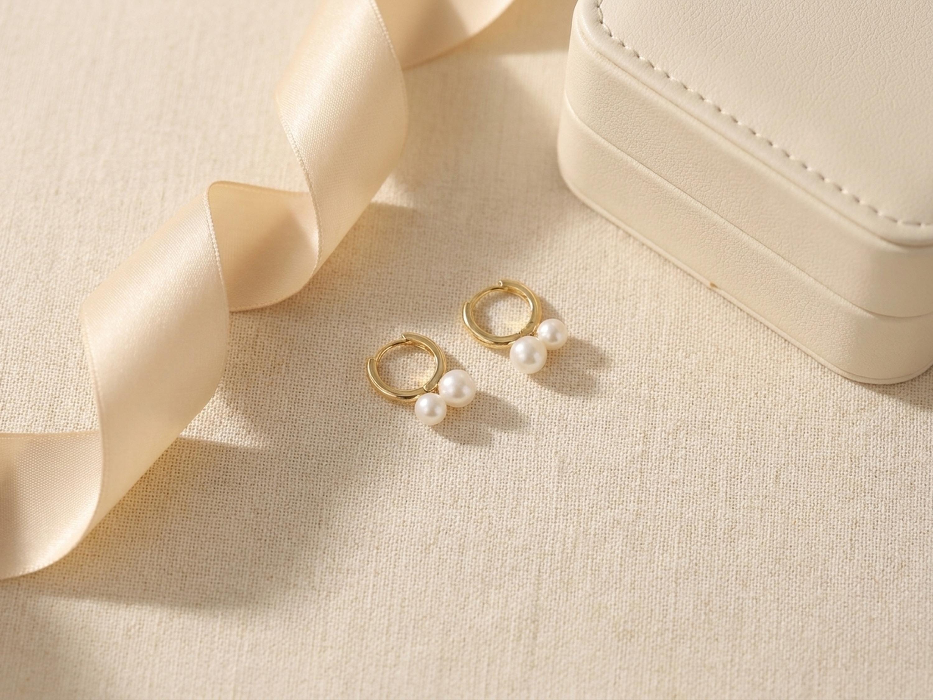 Pearl earrings listing image - Flat lay for listing gallery