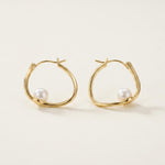 Pearl earrings listing image - Hero product shot